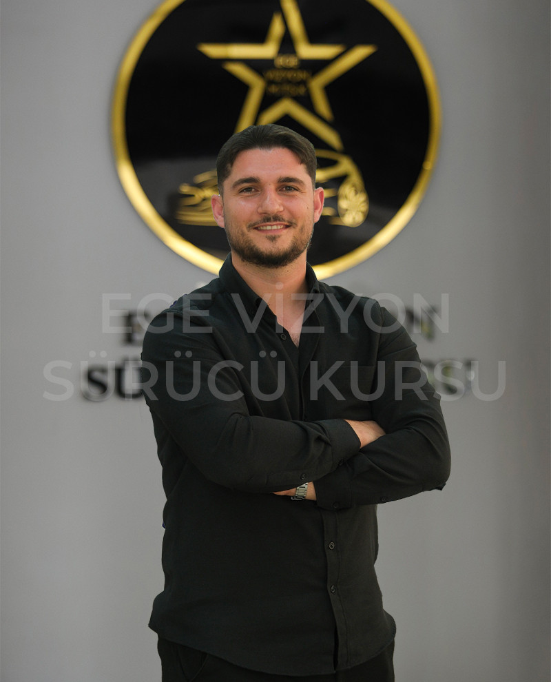 Mert Görgü - Kurum Müdürü